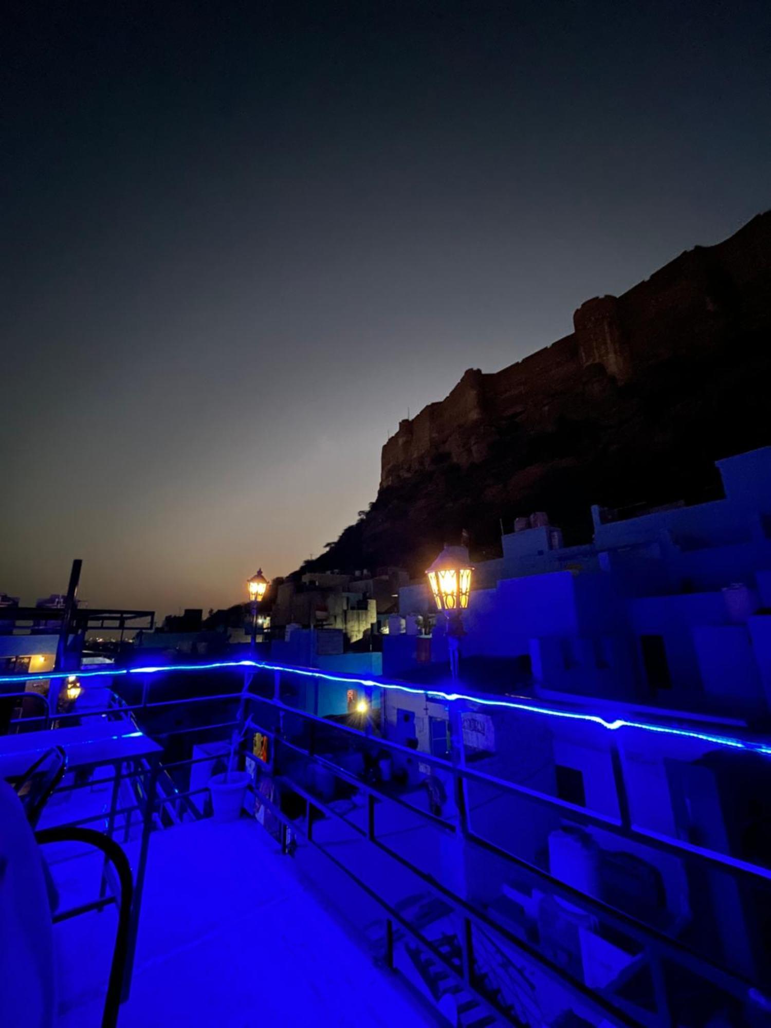 Moon Night Guest House Τζοντχπούρ Δωμάτιο φωτογραφία