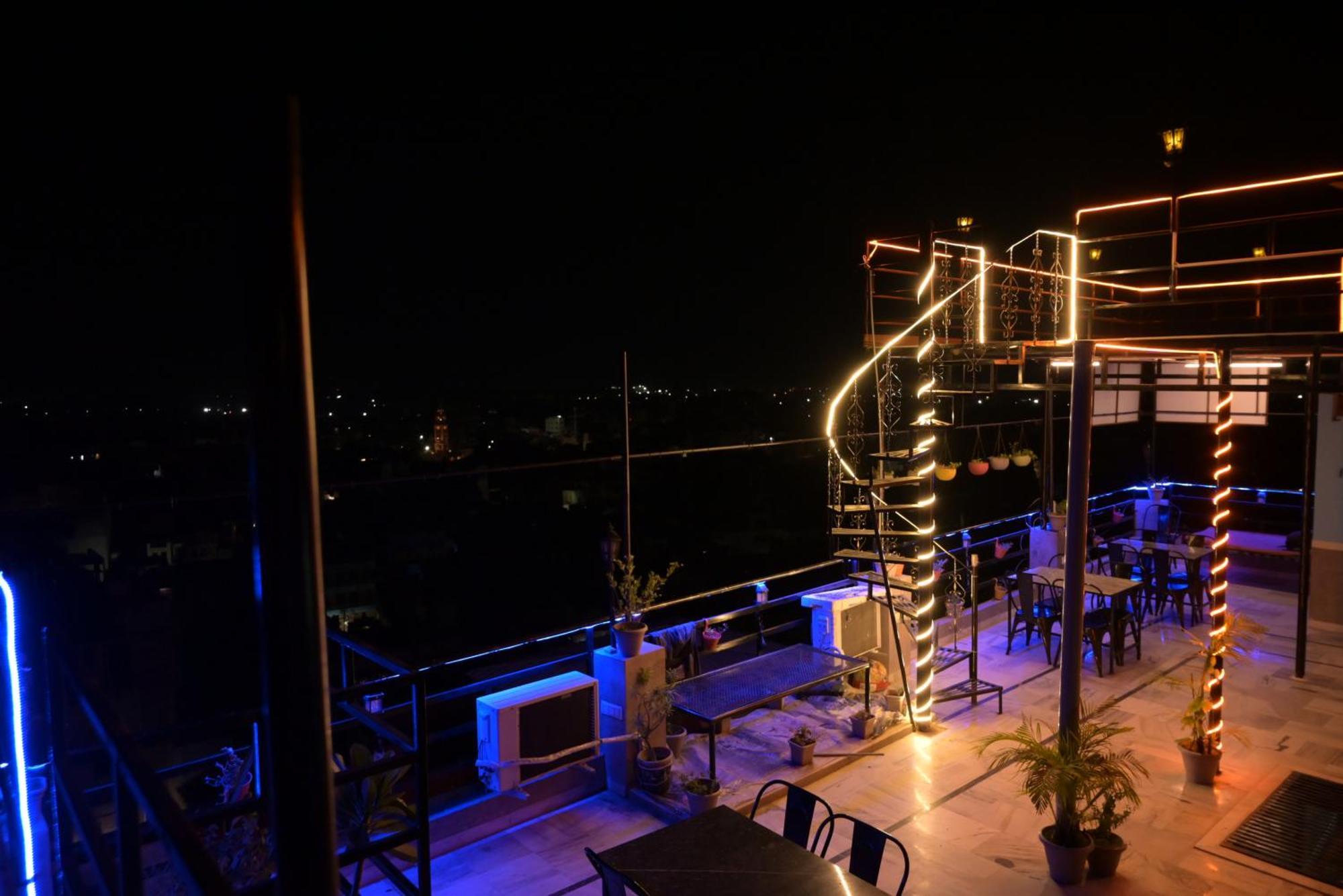 Moon Night Guest House Τζοντχπούρ Εξωτερικό φωτογραφία