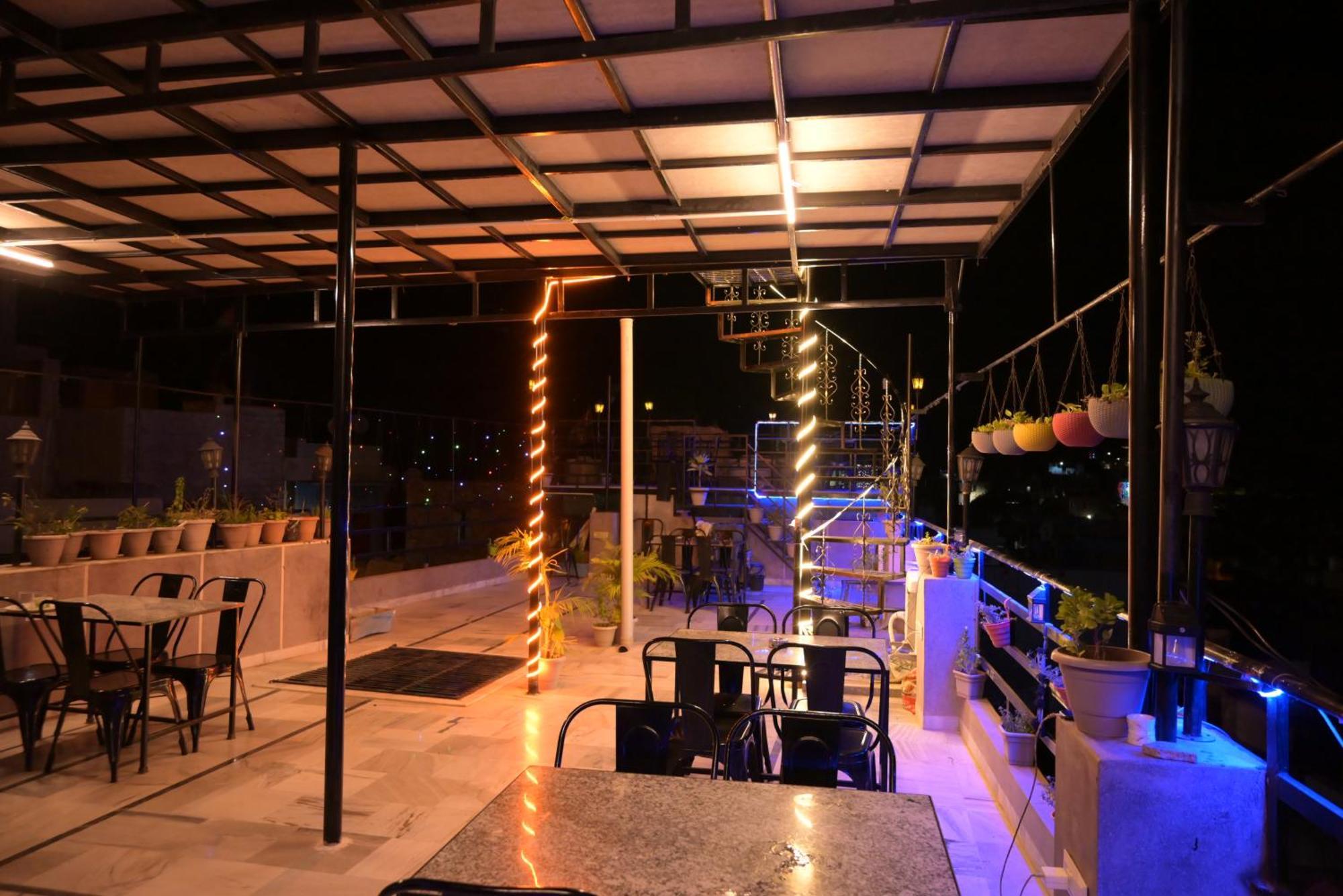 Moon Night Guest House Τζοντχπούρ Εξωτερικό φωτογραφία