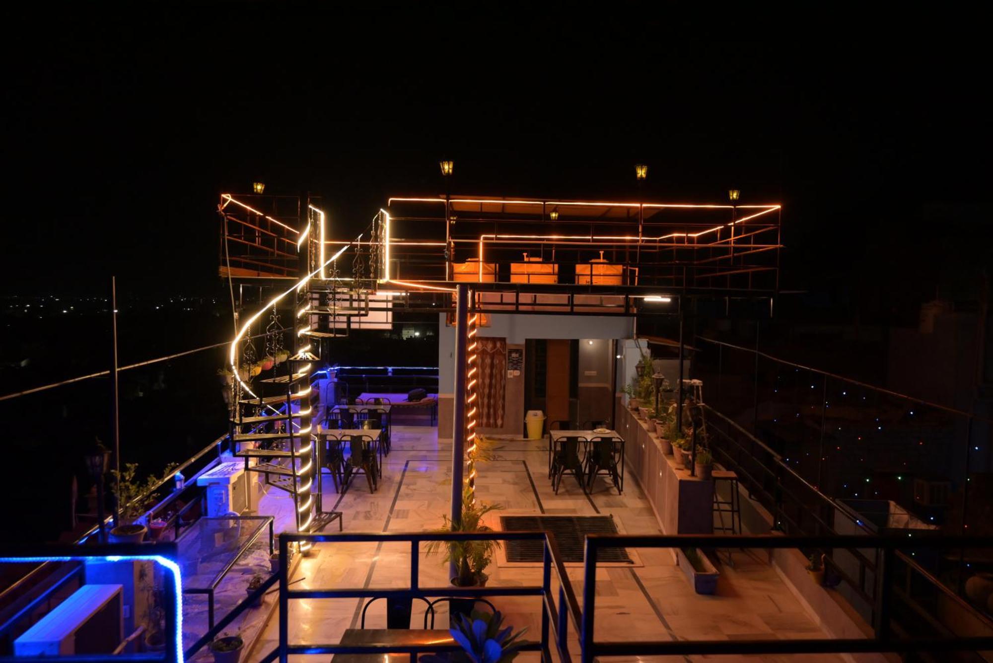 Moon Night Guest House Τζοντχπούρ Εξωτερικό φωτογραφία